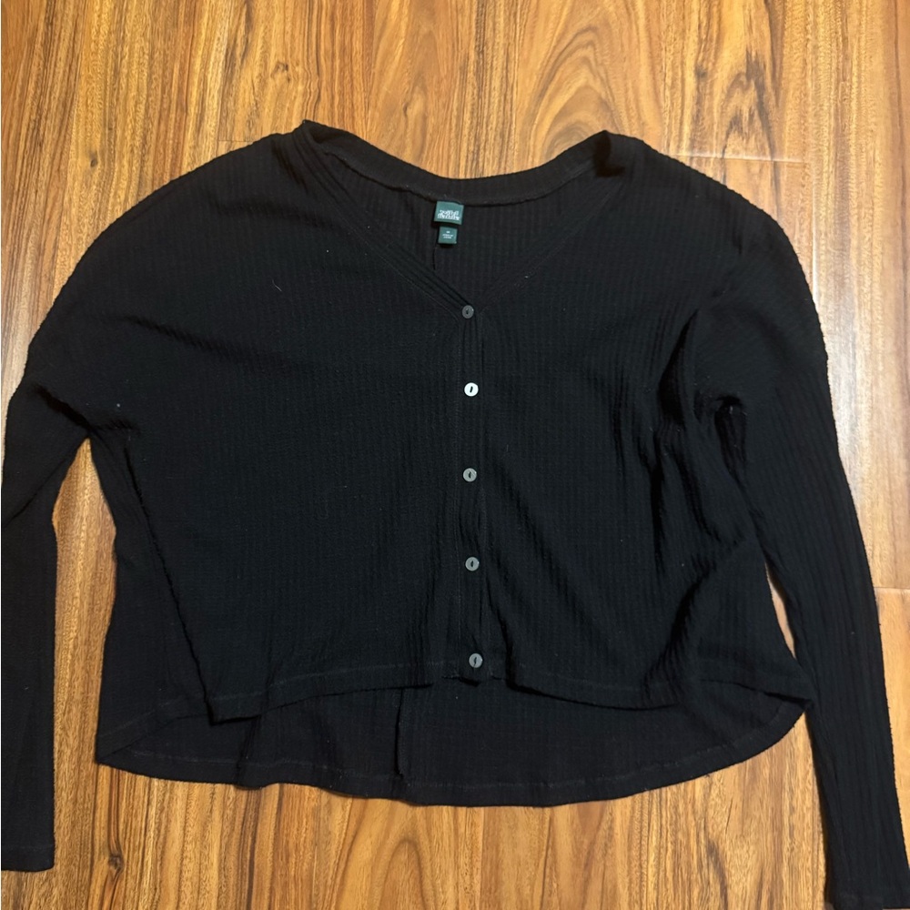 Black sleeve long, waffle, knit black shirt